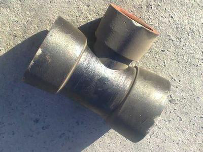 老房子银川铸铁管下水漏水怎么处理